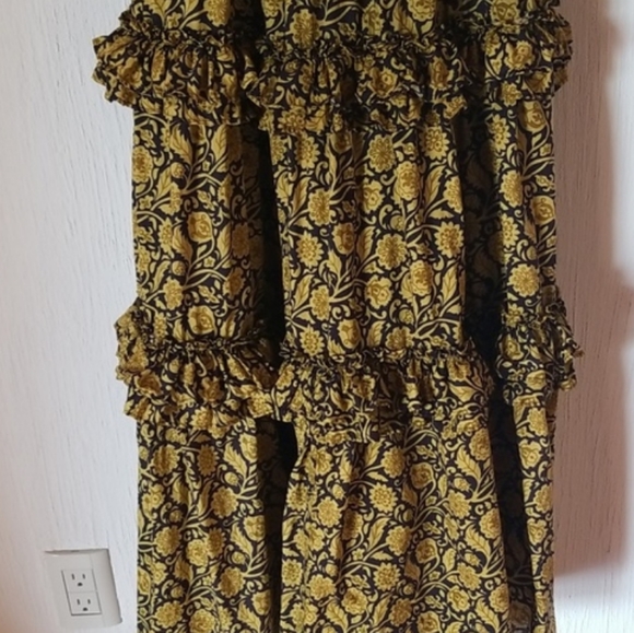 Nicholas Adele Tiered Smocked Yellow/Black Bohemian Floral Dress - Picture 6 of 15